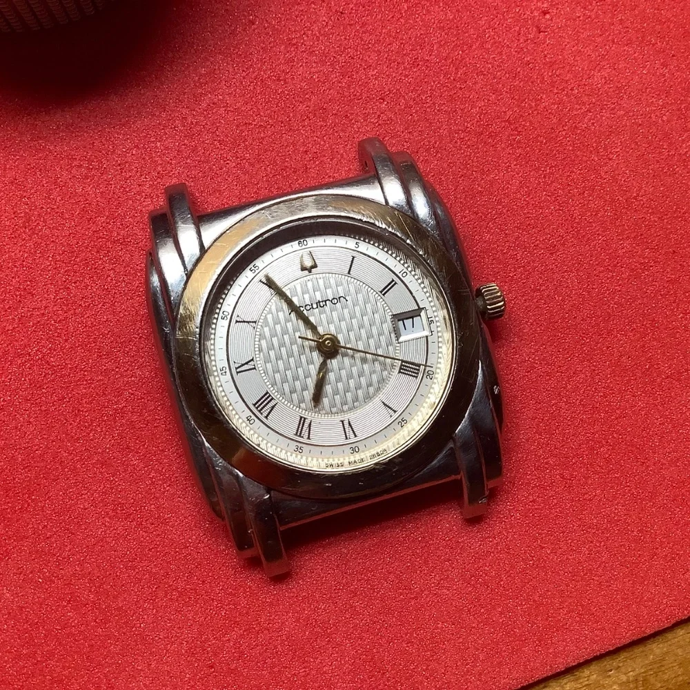 Swiss Women’s Bulova Accutron Art Deco Empire 28804 quartz watch - Picture 11 of 14